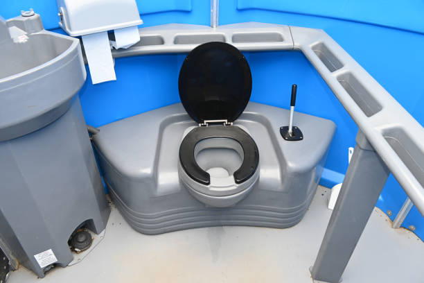 Portable Toilet Options We Offer in Belle Isle, FL